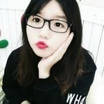 Album ảnh mặt mũi của Nguyễn Thu Giang