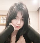 Album ảnh mặt mũi của Nguyễn Thu Giang