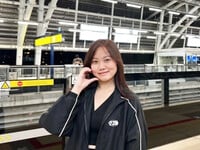 Em Nguyễn Thùy Dương 2k1 cực múp