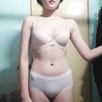 Album học sinh thủ dâm