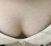 Em đồng nghiệp vú to