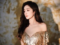 Lột đồ gái tàu