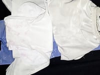 quần lót và băng vệ sinh của bạn gái tôi