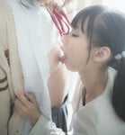 Mới đi học về thì con bạn lên cơn nứng