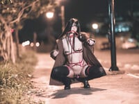 Em gái loli slave đeo máy rung public ngoài đường cực nứng