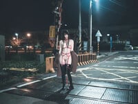 Em gái loli slave đeo máy rung public ngoài đường cực nứng