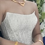 Chị bị chụp lén lồi sịp đỏ lông lồn