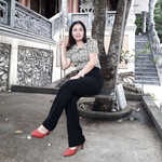 Nên địt con nào ae ơi bluan nhé