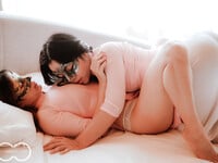 Em mẫu ruột nude cùng bộ trang phục áo dài