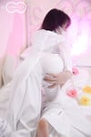 Em mẫu ruột nude cùng bộ trang phục áo dài