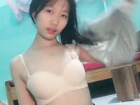 Idol học sinh lớp 11 Nguyễn Thị Khánh Linh 2k9 album ảnh