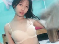 Idol học sinh lớp 11 Nguyễn Thị Khánh Linh 2k9 album ảnh