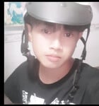 thanh niên *** chụp cu cho ghệ coi