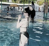 Gái quán hát Trang Bốngg và Nhung Tâyy