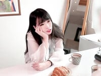 ALbum: Cơn sốt ăn sáng bị cấm giữa cha dượng và con gái...