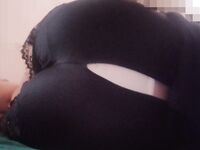 Album chụp lén bà dì làm cô giáo u45 dâm đãng.