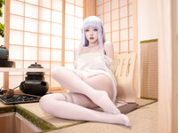 Cô gái loli dễ thương 3