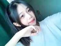 e gái damdang chỉ đòi xem cặc mới chịu ngủ