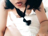 Album: Nữ Sinh Mặc Đồng Phục Có Tất Lưới Thật Gợi Dục