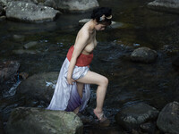 Album: Em Gái Xinh Đẹp Trong Bộ Trang Phục Cổ Trang