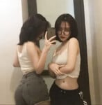 xin id 2 em gái tạo dáng cực nừngcbxdfgbxsrfcbgdxshb