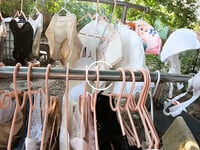 Quần áo lót cho anh chị em càn