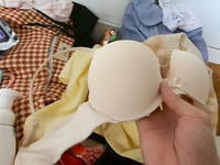 Quần áo lót nữ không mặc nữa