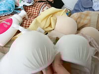 Quần áo lót nữ không mặc nữa