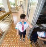 lột đồ ng lạ AI