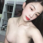 Em gái điện máy