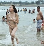 Những khoảnh khắc lộ hàng khó đỡ của người nổi tiếng