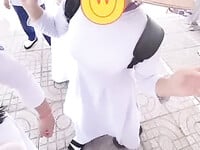 Tướng múp của các em THPT lộ áo vú