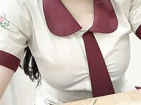 Mấy em gái xinh vô to mông to