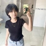 xinh gái nhưng bán quạt