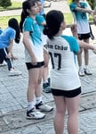 Mấy em gái NTMK trong bóng chuyền