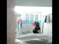 Quay lén tắm ST LeHoangThuc