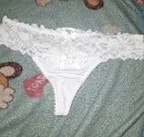 Chụp lén quần chị gái họ