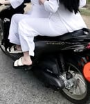 Mấy em áo dài mupp qua