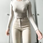 Mấy bé mặc quần legging