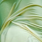 Lần đầu chụp có đồ che