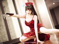 Các em mỹ nhân hàng ngon cosplay