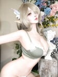 Các em mỹ nhân hàng ngon cosplay 3