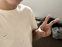 Ctrai mặc đồ lót nè