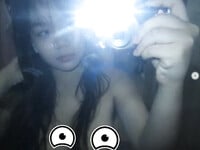 Em ny dâm thích public