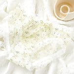 Có ai đam mê quần lót không