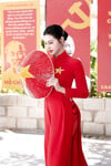 Áo dài đỏ