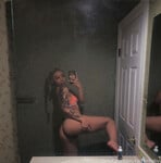 Gái dâm hàng ngon tự chụp khoe hàng 2