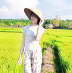 Lột đồ em Vũ Khánh Ngọc vay tiền không trả