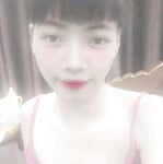 Xuyến Em 🥰 bú cặc rất giỏi và thích uống tinh trùng