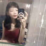 Xuyến Em 🥰 bú cặc rất giỏi và thích uống tinh trùng